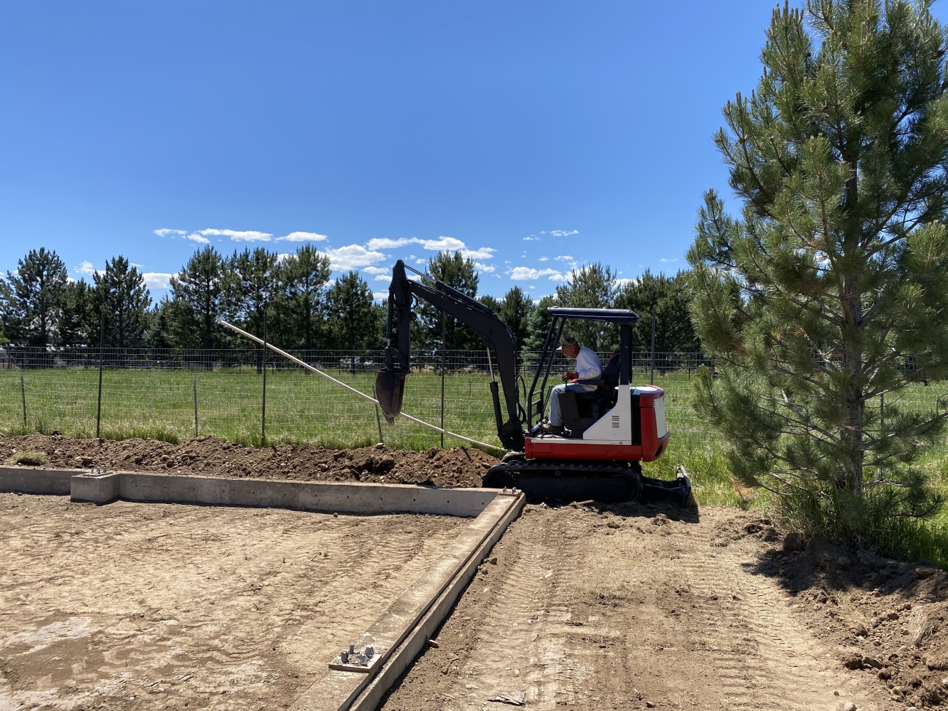 Decker Worx Excavating & Grading Services